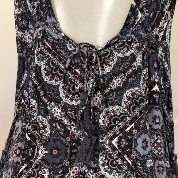 Size - Picture 7 of 9